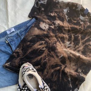 medium bleach tie-dye